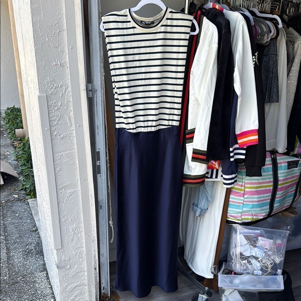 Zara Contrasting Satin Midi Dress BRAND NEW - Size Small NWT Navy White Stripe